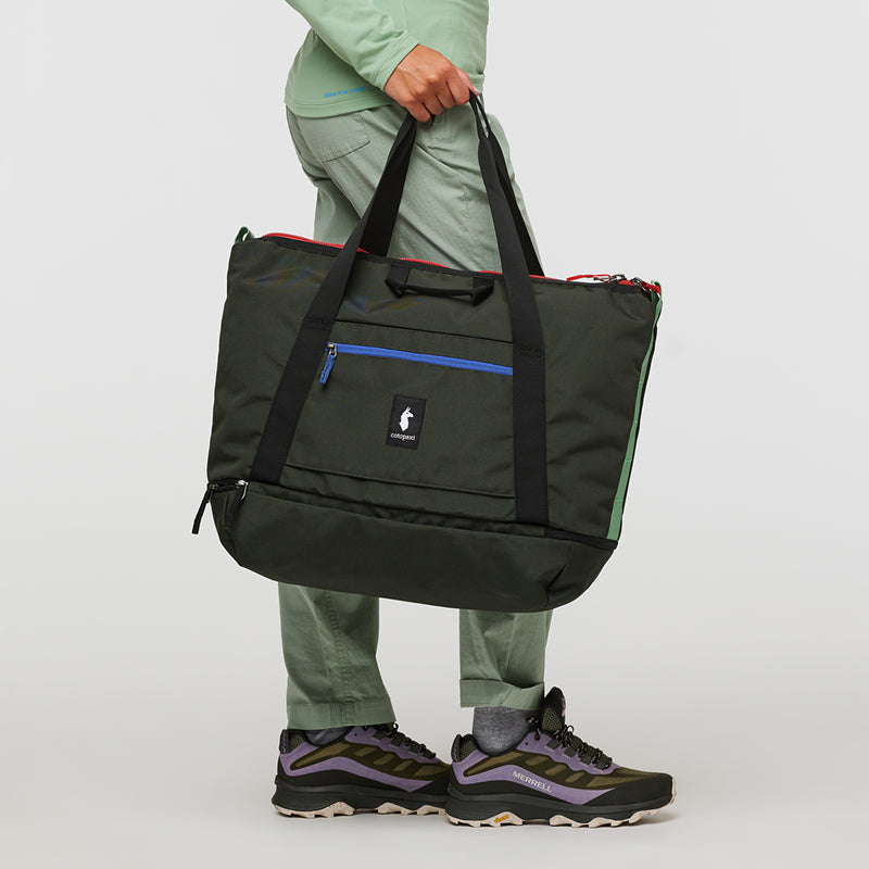 Cotopaxi Viaje 35L Weekender Bag