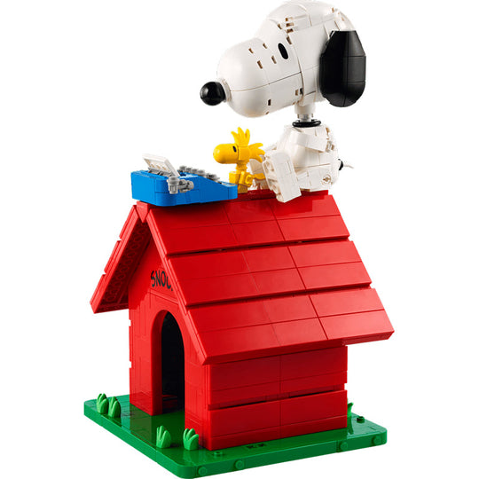 LEGO Peanuts : Snoopy&