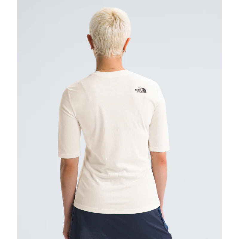 The North Face Women’s LIGHTRANGE™ Shadow Short-Sleeve