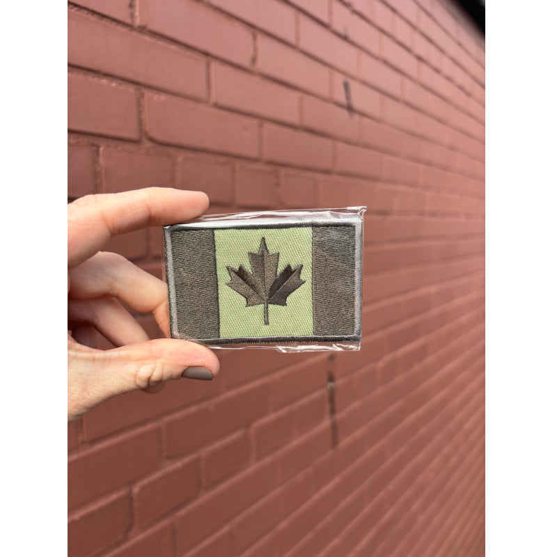 Ezeeteez Canada Patches