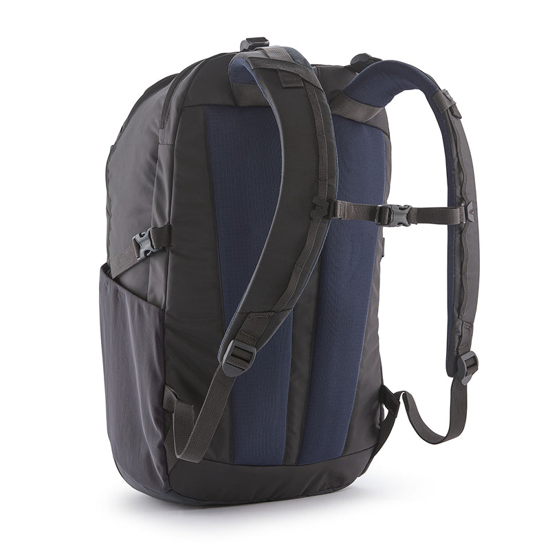 Patagonia Refugio Daypack 30L