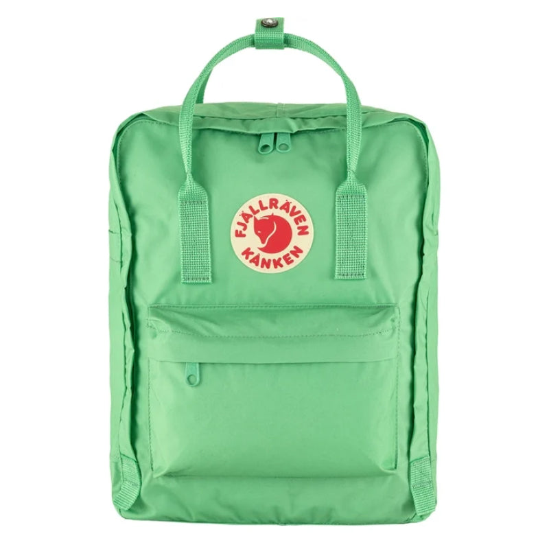 FJÄLLRÄVEN Kanken Classic Backpack