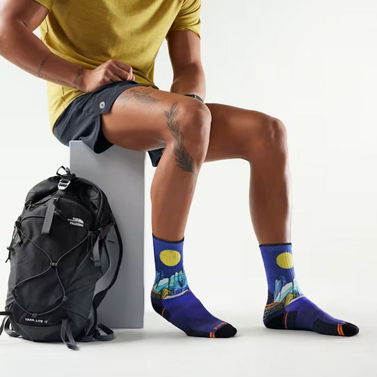 Chaussettes mi-mollet Smartwool Hike Targeted Cushion Mountain Myth imprimées pour homme