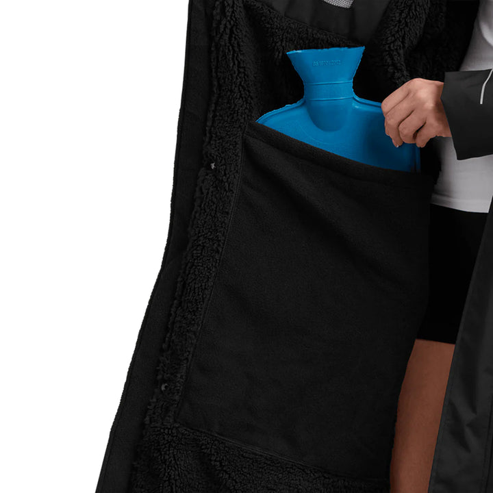 Red Equipment Evo Change Robe