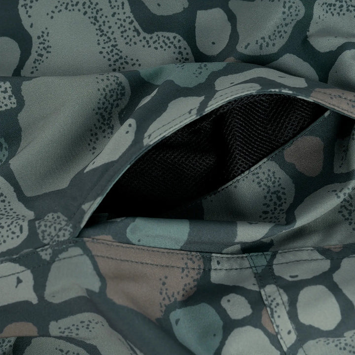 Hooké Men's Camo River Shorts