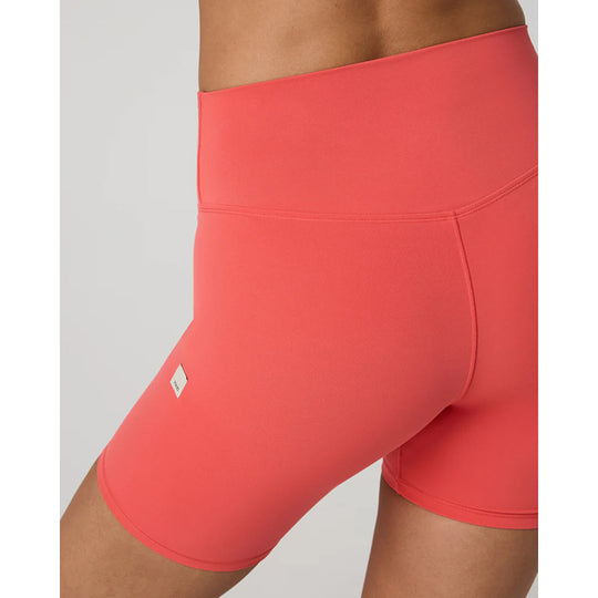 Vuori AllTheForm™ Short 6"