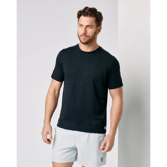 T-shirt technique actuel Vuori pour homme