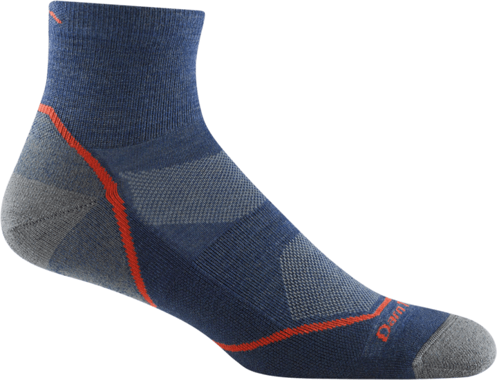 Darn Tough Men's Light Hiker Quarter Lightweight Hiking Sock